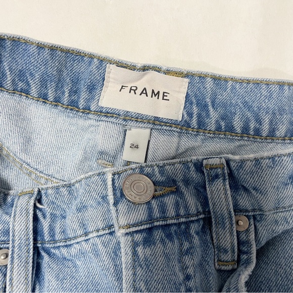 Frame Women’s Straight Leg Light Wash Jeans - Picture 4 of 6